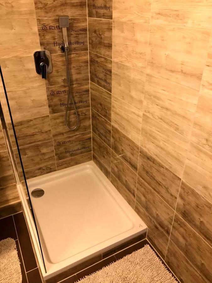 Dany Rose Apartman Apartamento Eger Exterior foto